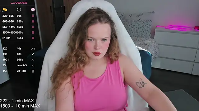 Snapshot of HANNA_MONTANAS chatting on September 21, 12:37 pm HANNA MONTANAS online show from September 21, 12:37 pm
