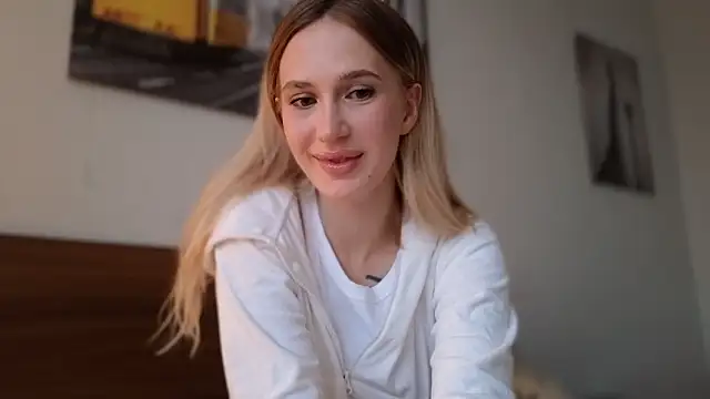 lluna drug online show from March 26, 3:58 pm