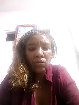 Snapshot of Surreyaa chatting on September 26, 1:25 am Surreyaa online show from September 26, 1:25 am