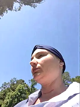 MilfyMrsRobinson online show from May 29, 2:37 pm