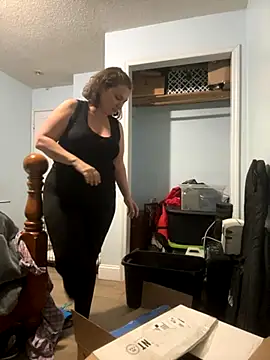 MilfyMrsRobinson online show from November 4, 10:15 pm