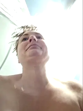 MilfyMrsRobinson online show from February 10, 2:31 pm