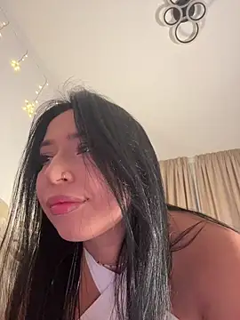 KimArts online show from April 21, 6:15 pm