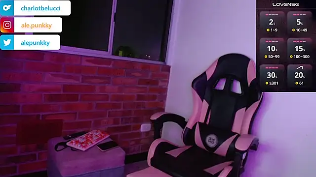 charlotbelucci  online show from November 11, 8:55 am