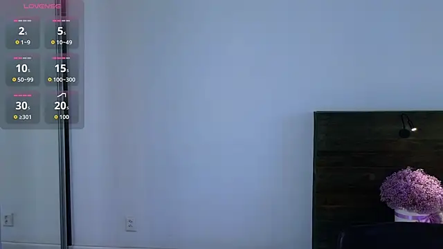 JessicaCartier online show from April 17, 4:47 am