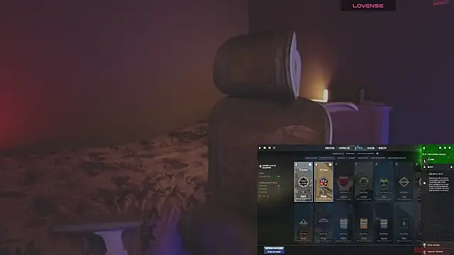 Snapshot of _MayShy_ chatting on October 6, 6:52 am MayShy online show from October 6, 6:52 am
