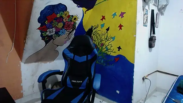 yohatinelly07 online show from October 17, 4:05 am