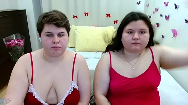 BeckyAndHellen online show from October 12, 8:44 pm