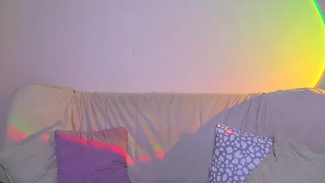 CutiepieCeline online show from May 16, 7:44 am
