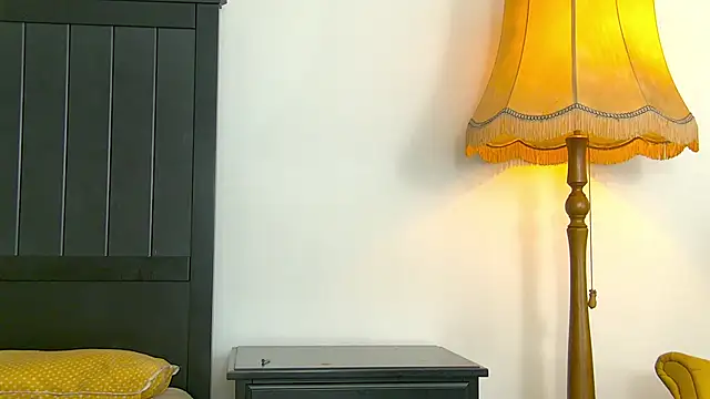 Yanira Muslim online show from February 4, 5:10 am