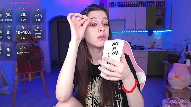 ur kitty   online show from March 29, 1:21 pm