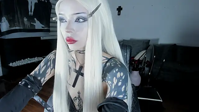 SophieHill gh online show from April 24, 3:31 am