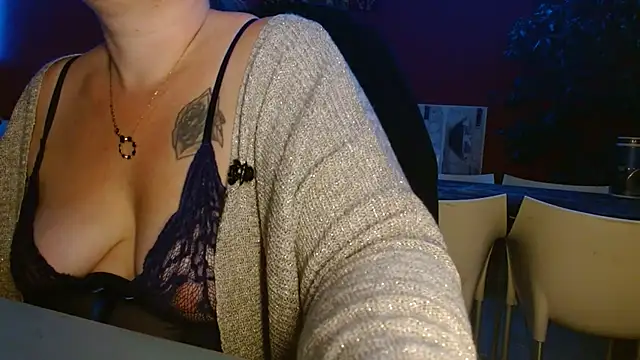 cruellaculdenfer67 online show from September 27, 8:38 pm