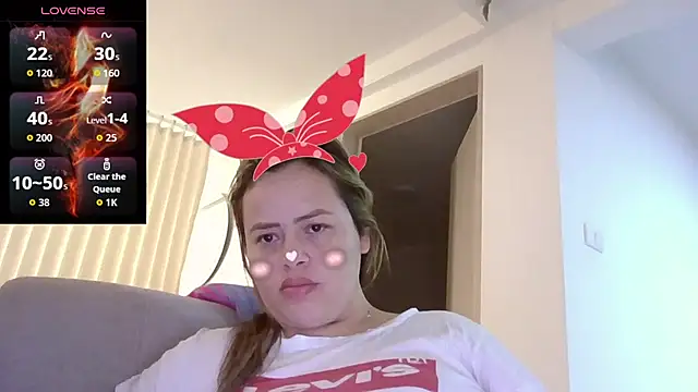 saramartinez1000 online show from September 10, 2:06 pm