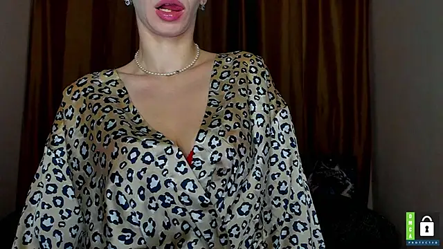 annakillianox online show from January 8, 6:50 am