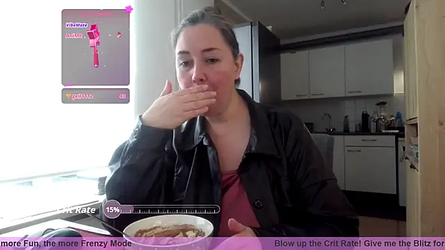 MilfGina online show from November 14, 8:58 am