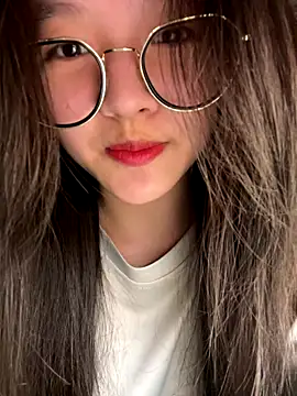 Krixxi22 online show from December 14, 3:51 pm