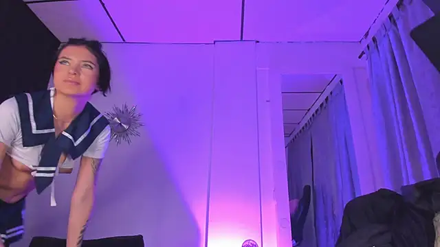 sam carsonx online show from October 14, 10:45 pm