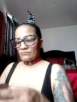 Taylor-hardcore online show from March 30, 8:08 pm