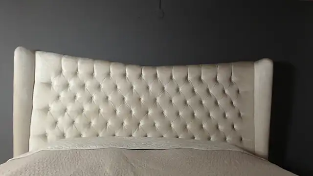 Snapshot of nichole_bree_ chatting on October 1, 12:32 pm nichole bree online show from October 1, 12:32 pm