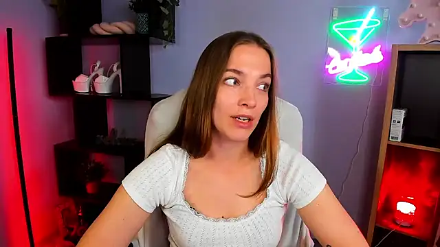 kenzie x online show from September 9, 6:35 am