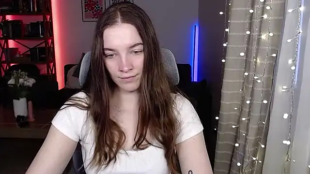 kenzie x online show from February 15, 7:51 am