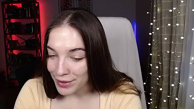 kenzie x online show from February 4, 7:55 am