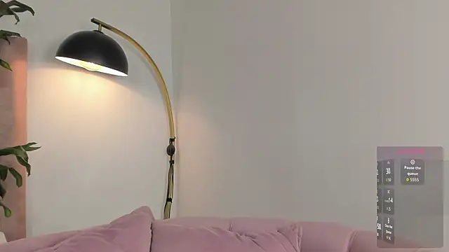 im alejandra  online show from December 19, 4:27 am