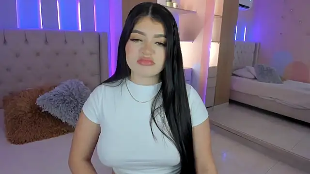 Snapshot of Mariana_Baez chatting on October 1, 8:25 pm Mariana Baez online show from October 1, 8:25 pm