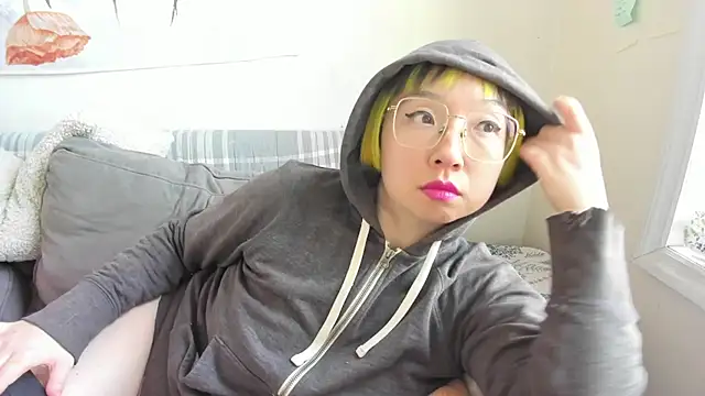 luxgray online show from February 16, 7:58 pm