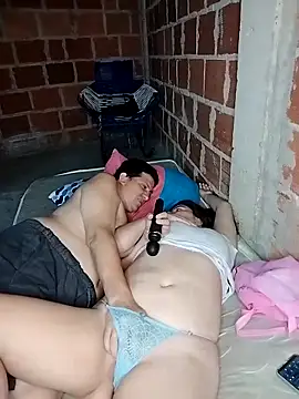 ariana d20 online show from September 20, 11:14 pm