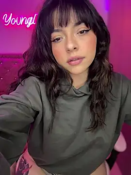 Yovng   Lau online show from July 2, 5:13 am