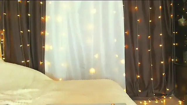 Snapshot of Adriana_Sweet_24 chatting on September 26, 8:45 am Adriana Sweet 24 online show from September 26, 8:45 am