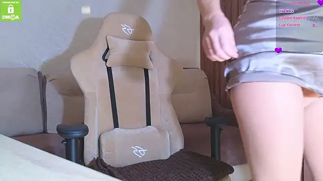 Katy perry  online show from February 13, 3:19 am