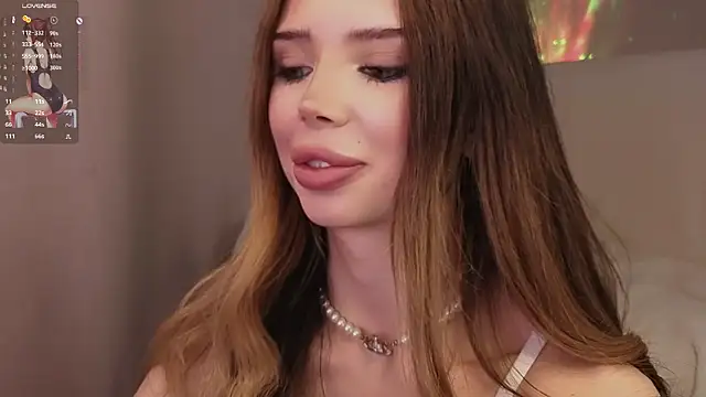 Jessie Johns online show from April 4, 6:07 pm