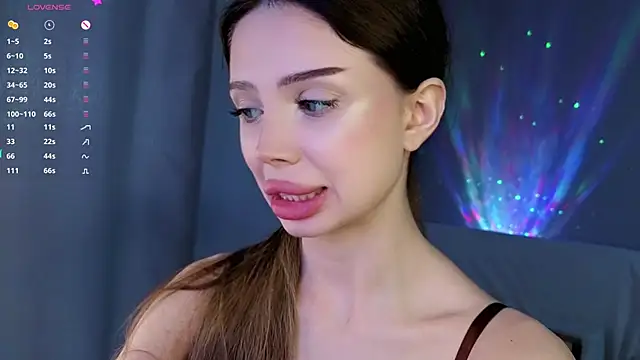 Jessie Johns online show from May 6, 5:39 pm
