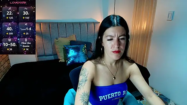 LiaCooper  online show from July 27, 12:35 pm