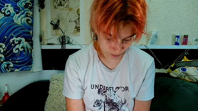 Sophie Bell online show from June 4, 4:33 pm