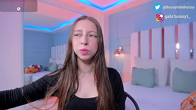 gabi bunny online show from February 20, 3:24 pm
