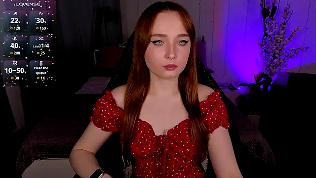 Emma Chery online show from November 30, 1:37 pm