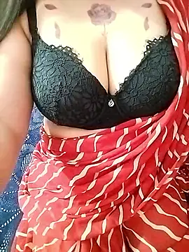 MISS QAYENAT online show from March 17, 5:17 pm