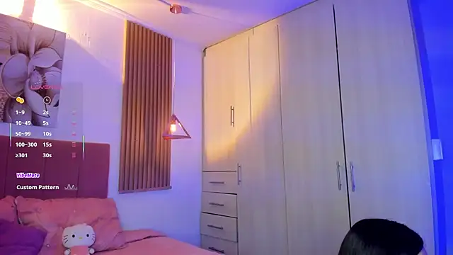 mia nevaeh online show from February 13, 7:59 pm