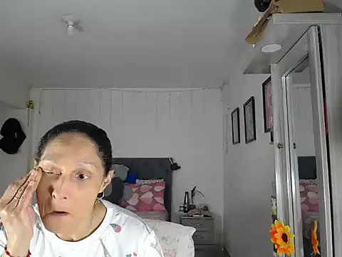 Corina hot online show from September 22, 7:12 pm