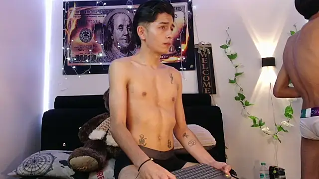 Jack lover1724 online show from December 18, 9:08 pm