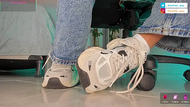 charlotte  grey online show from October 15, 8:22 pm