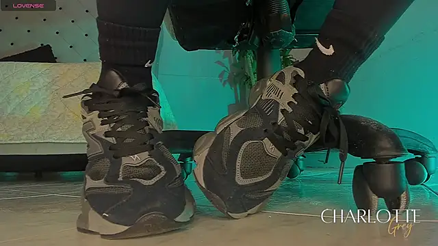 charlotte  grey online show from January 12, 12:10 pm