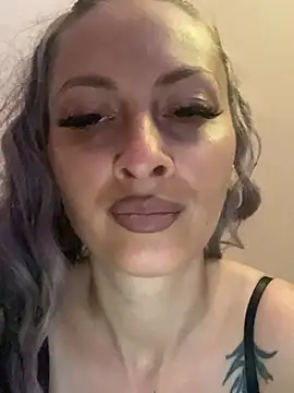 AryssWhite online show from July 20, 10:39 am