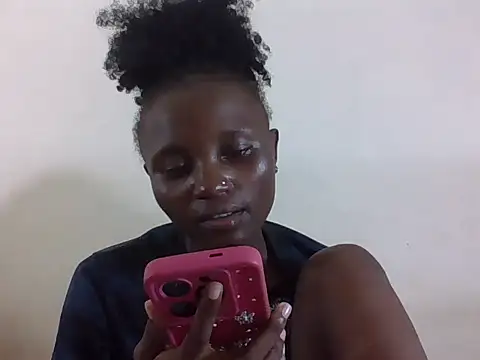 SexyNeedle22 online show from June 27, 6:47 pm