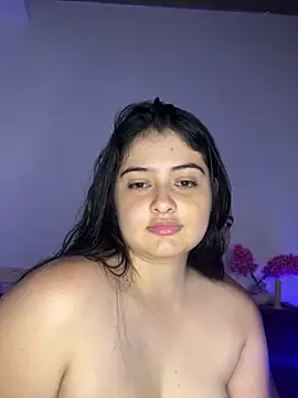 Stephania 18 online show from February 5, 10:13 pm