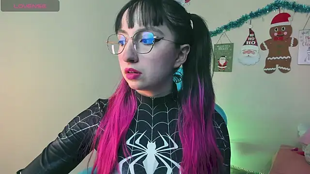 Julieta Shelby online show from December 3, 12:02 am